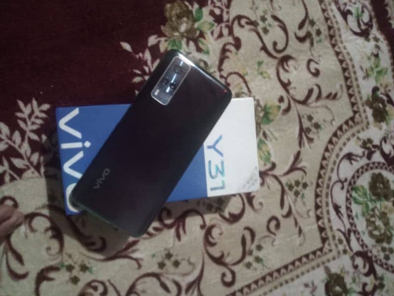 vivo y31 mobile for sel all ok with box good condition 4