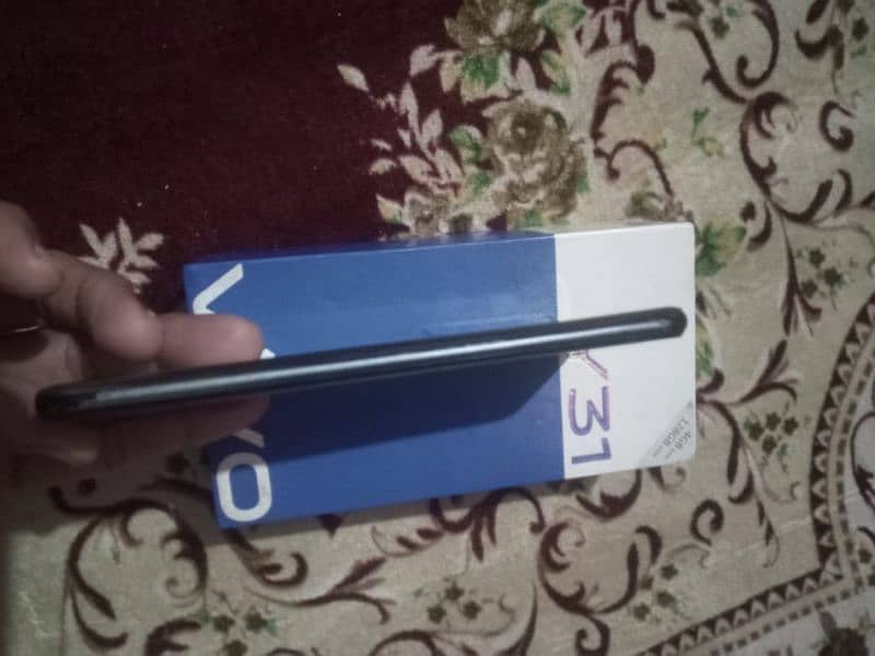 vivo y31 mobile for sel all ok with box good condition 6