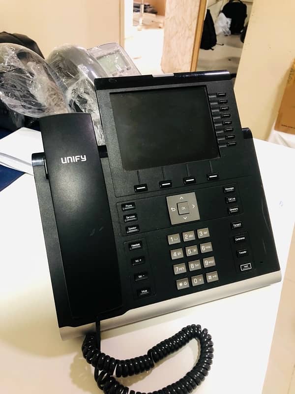 Unify IP 55G IP Phone Poe Supported Available In Bulk qty 2