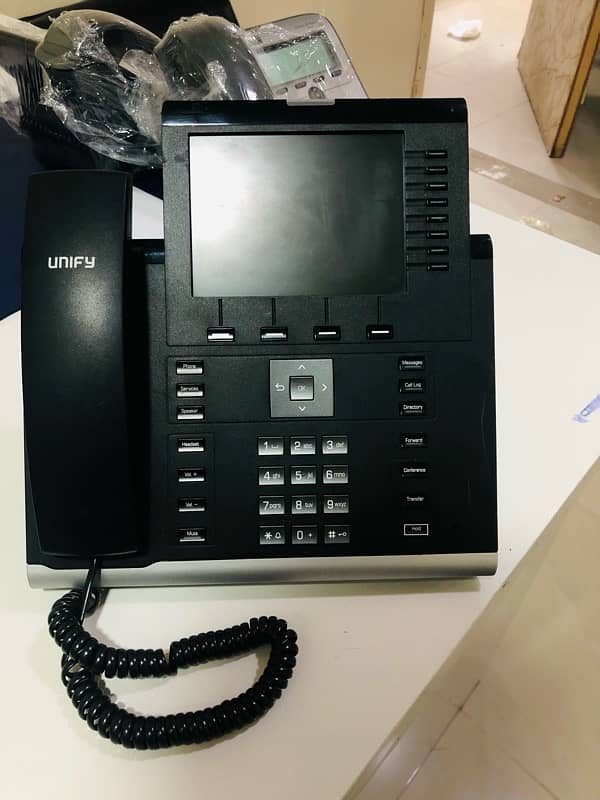 Unify IP 55G IP Phone Poe Supported Available In Bulk qty 4