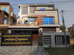 10 Marla Brand New House For Sale In Central Park Housing scheme Lahore