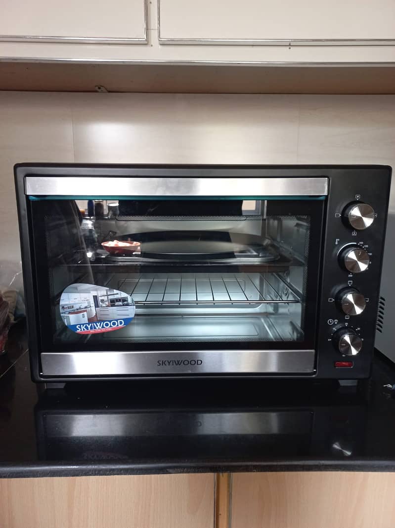 SKYWOOD ELECTRIC OVEN 60 Liters 3