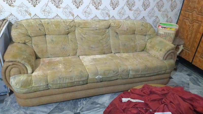 5 seater sofa heavy sofa foam or har cheez bilkul ok hy 1