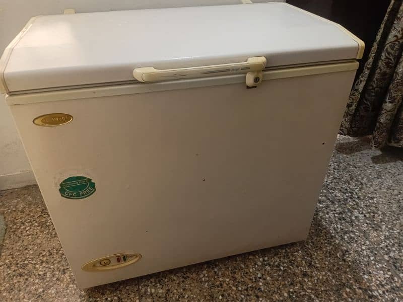 Waves freezer for sale 2