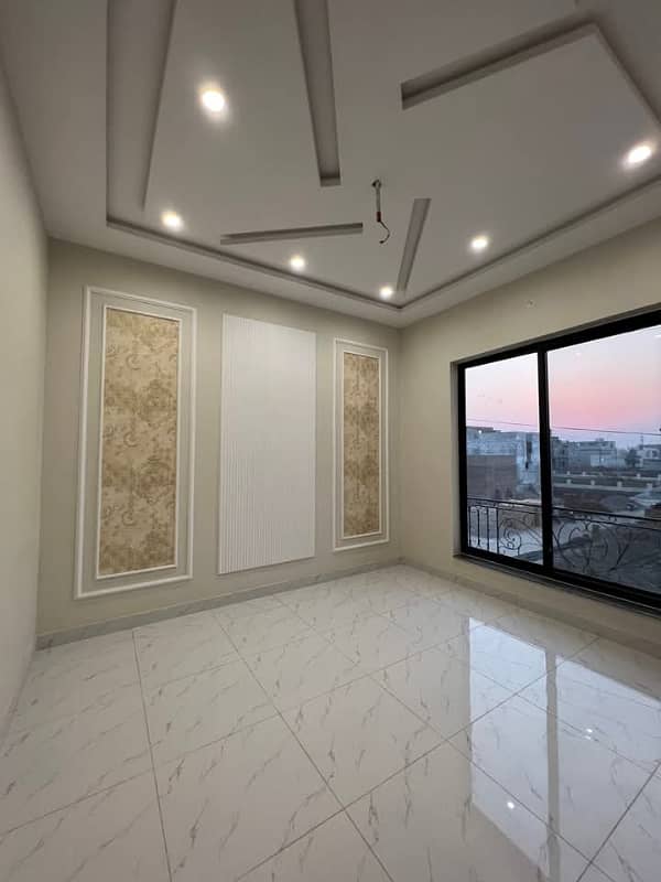 5 Marla house available for rent in DHA 11 Rahber 10