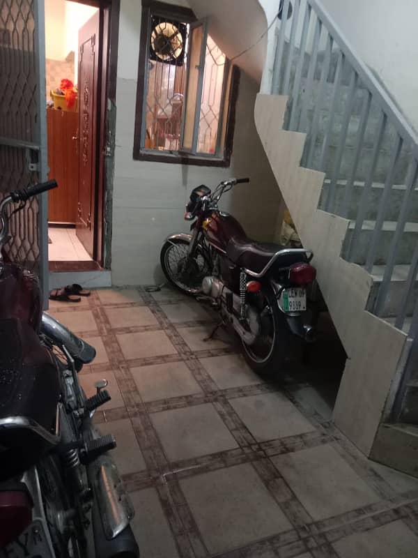 5 MARLA TRIPLE STORY HOUSE FOR SALE AT THE PRIME LOCATION OF JOHAR TOWN LAHORE 13