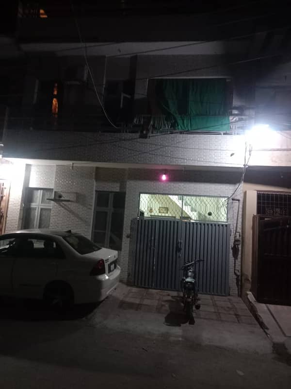 5 MARLA TRIPLE STORY HOUSE FOR SALE AT THE PRIME LOCATION OF JOHAR TOWN LAHORE 26