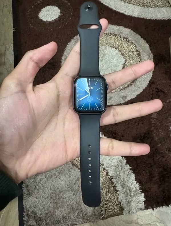 Apple Watch Series 5 44mm 0