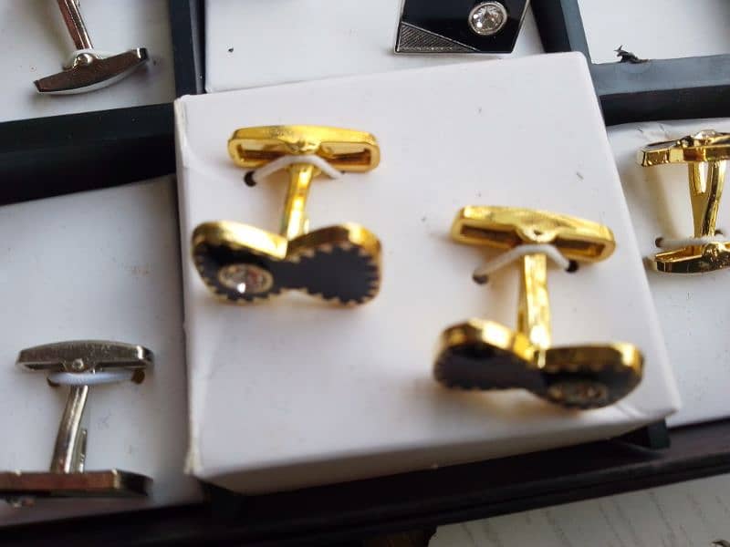 cufflink 5