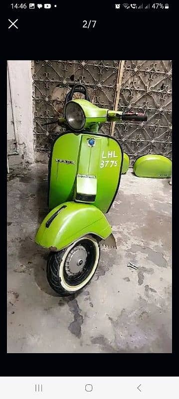 vespa scooter 2