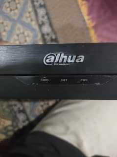 dahua device 8 chenal and plus 1tb hard disk