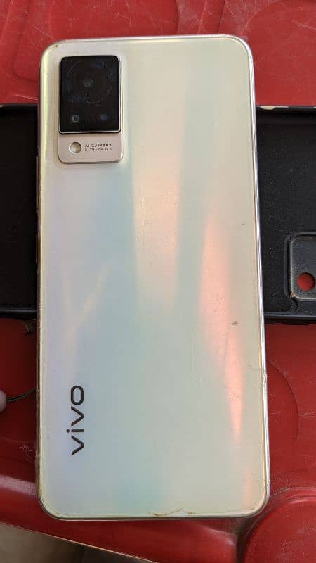 VIVO V21 8/128 5