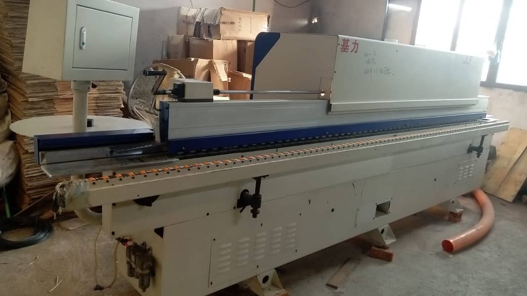 Banding machine/Edge banding machine 11