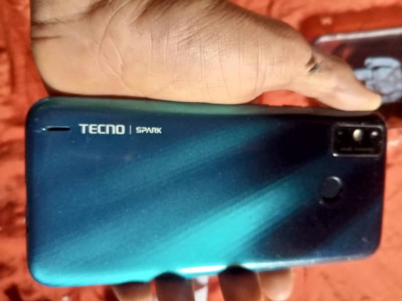 Tecno spark 6Go 4,,64  with box exchange possible 2