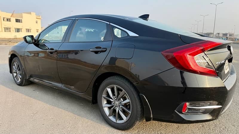 Honda Civic Oriel Ug 2021 7