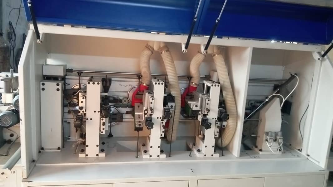 Banding machine/Edge banding machine 13