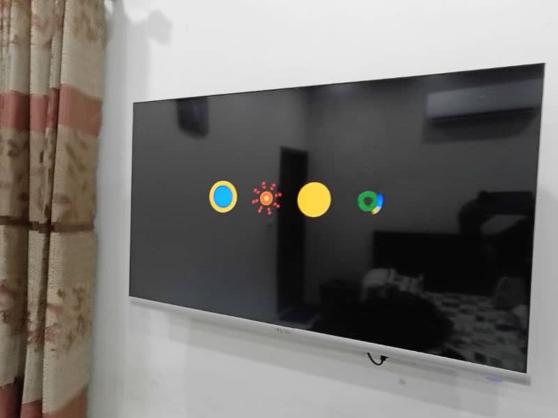 43 inch android tv for sale in almost brand new condition 3