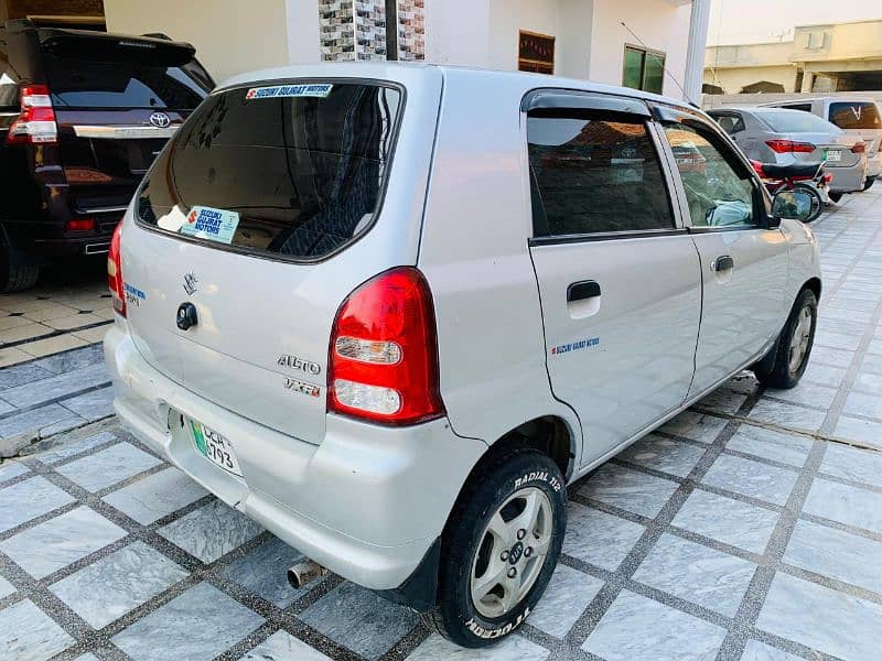 Suzuki Alto 2011 4