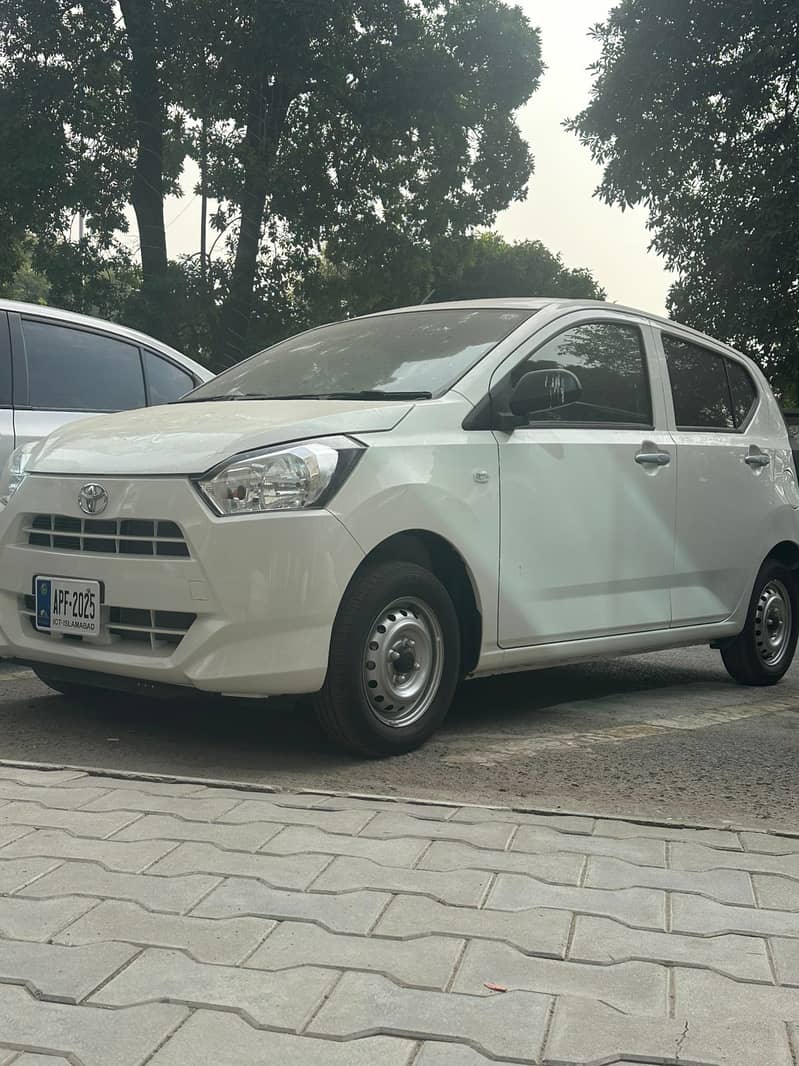 Daihatsu Mira 2023 9