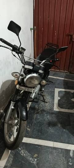 Suzuki 150 GS