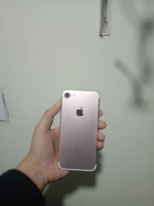 iPhone 7 pta approved 128 gb 0