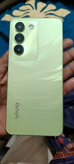 vivo Y100