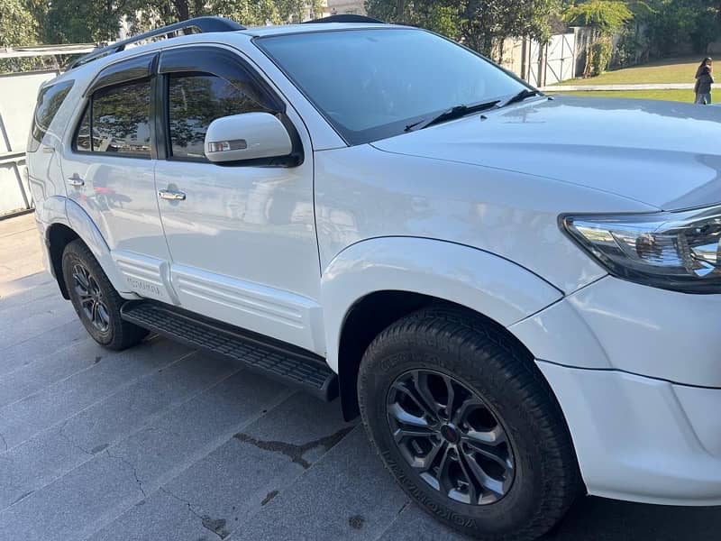 Toyota Fortuner 2015 TRD SPORTIVO 7