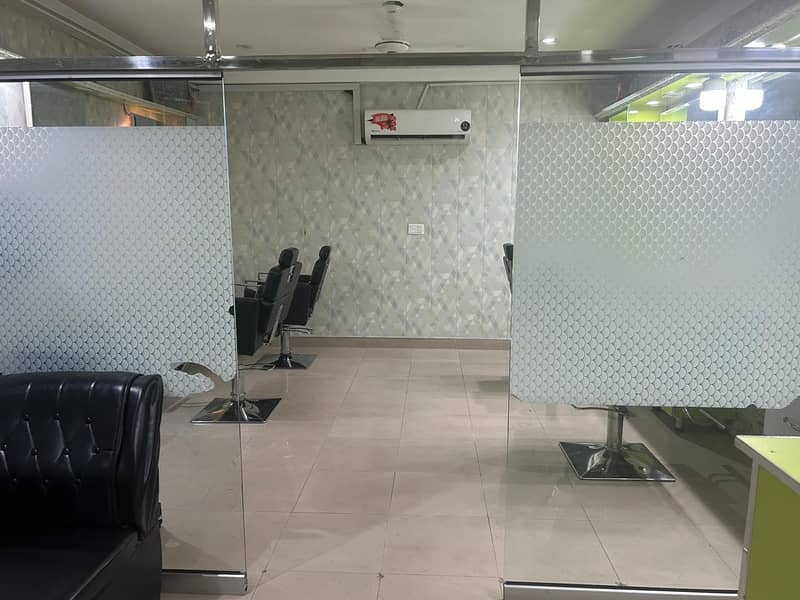 running beauty salon setup / equipment beauty salon business for sale 2