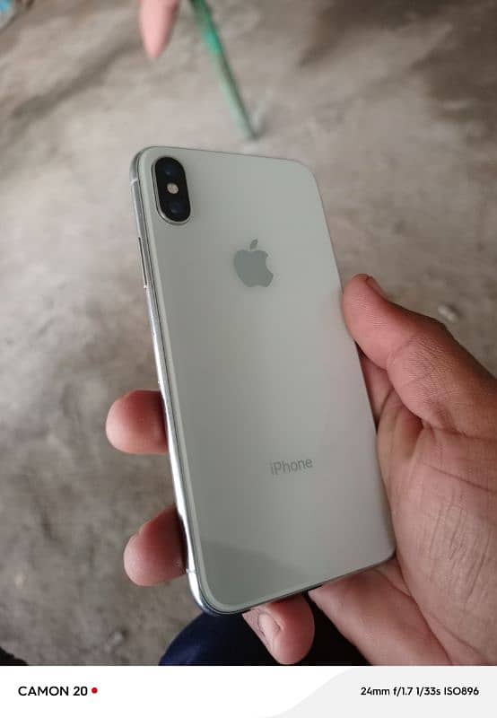 x64gb FU exchange with iphones 8plus xr 7plus 0