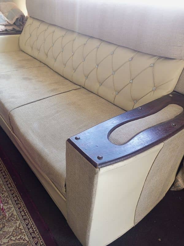 sofa set urgent sale 4