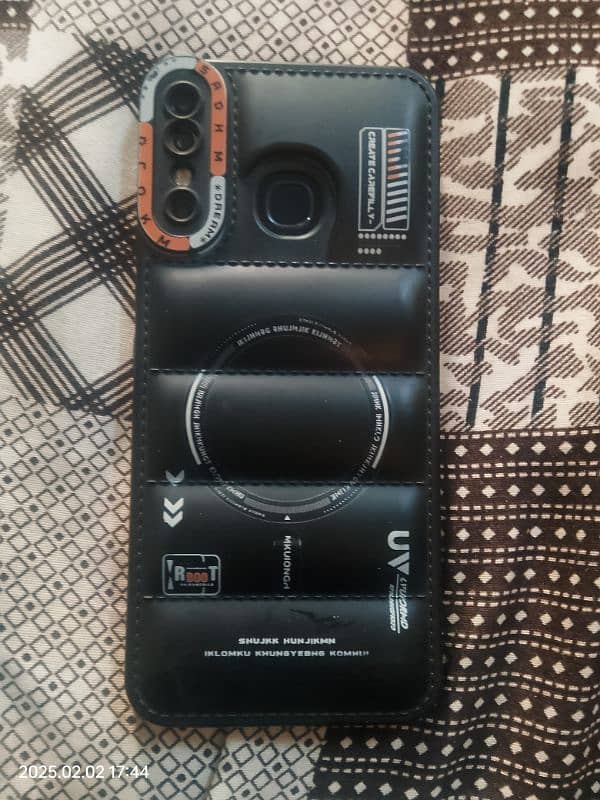 Infinix hot 8.4/64GB 8