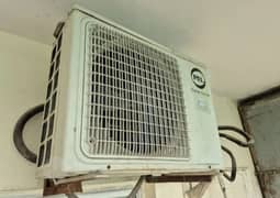 Pel 1.5 ton DC inverter heat and cool