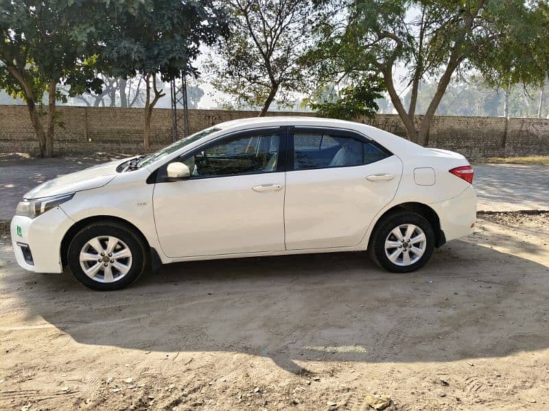 Toyota Corolla XLI 2015 3