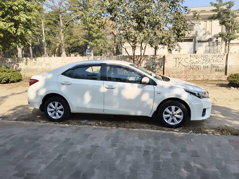 Toyota Corolla XLI 2015 4