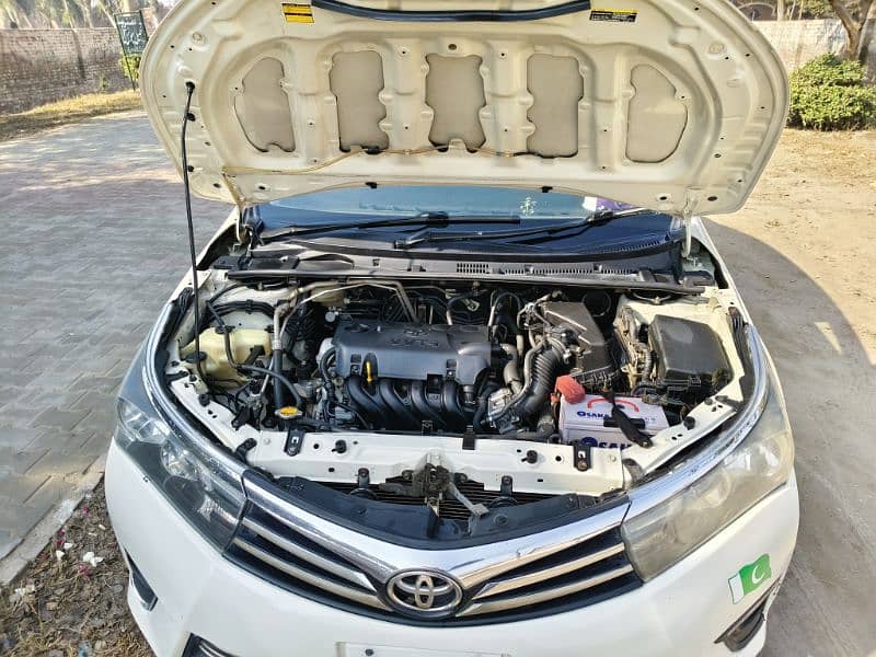 Toyota Corolla XLI 2015 5