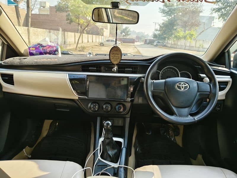 Toyota Corolla XLI 2015 7