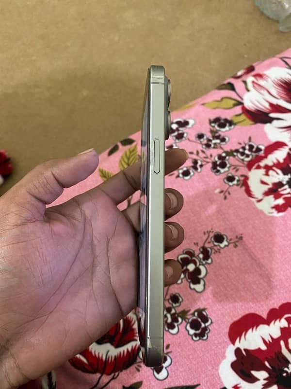 I phone 15 pro max 256 gb non pta 5