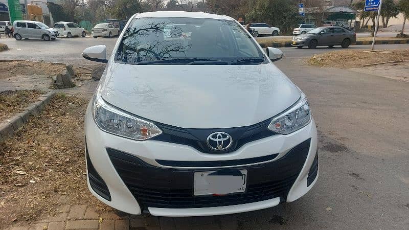 Toyota Yaris 2021 1