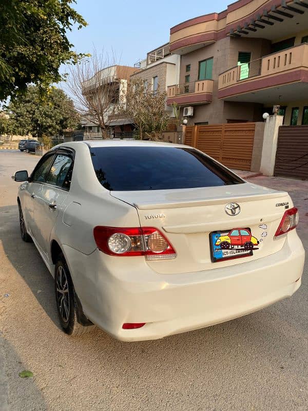 Toyota Corolla XLI 2014 Islamabad No 3