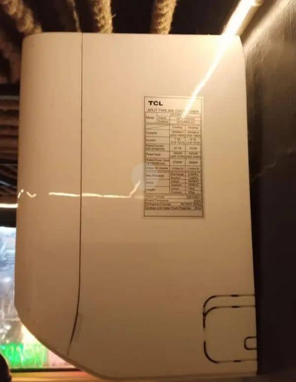 TCL 1.5 ton DC inverter heat and cool 1