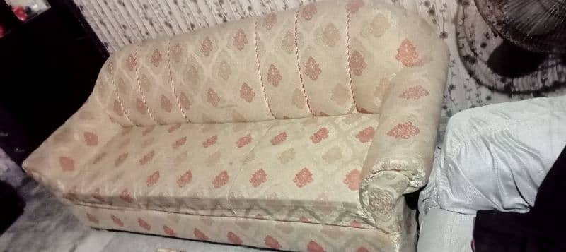 sofa set 5 seter hai fresh condition 0