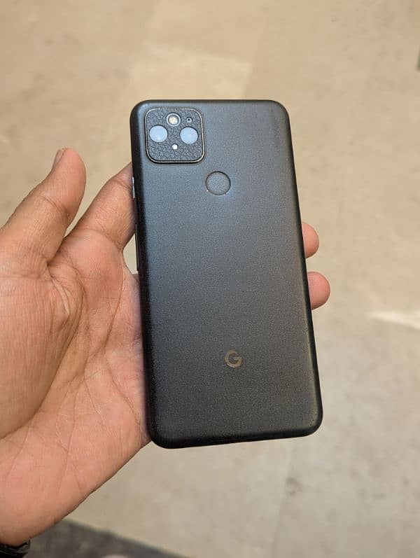 Google Pixel 5 (8.128) 6