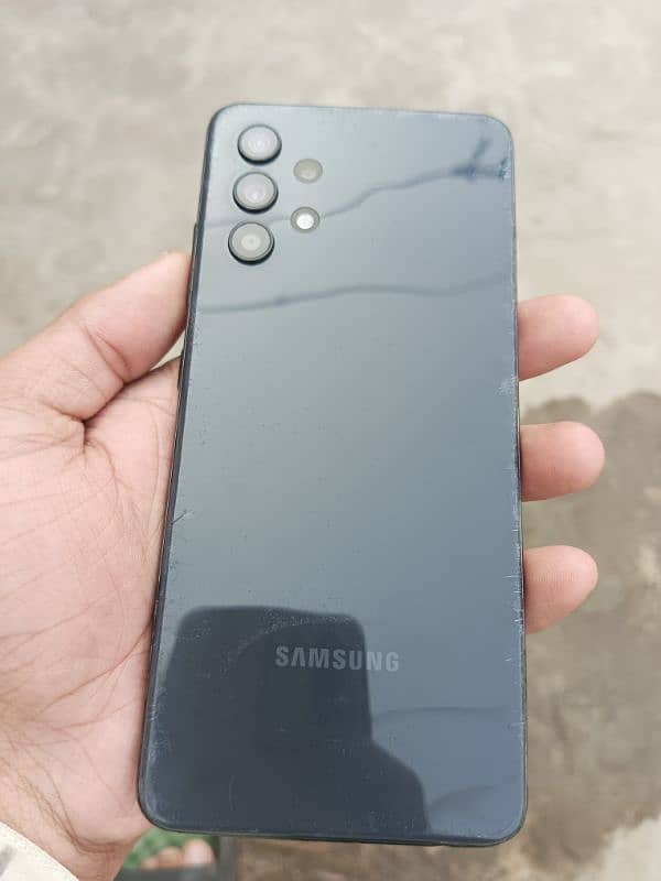 Samsung Galaxy A32 1