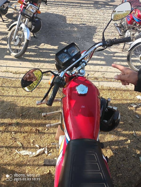 Honda 125 bike Urgent for Sale 4