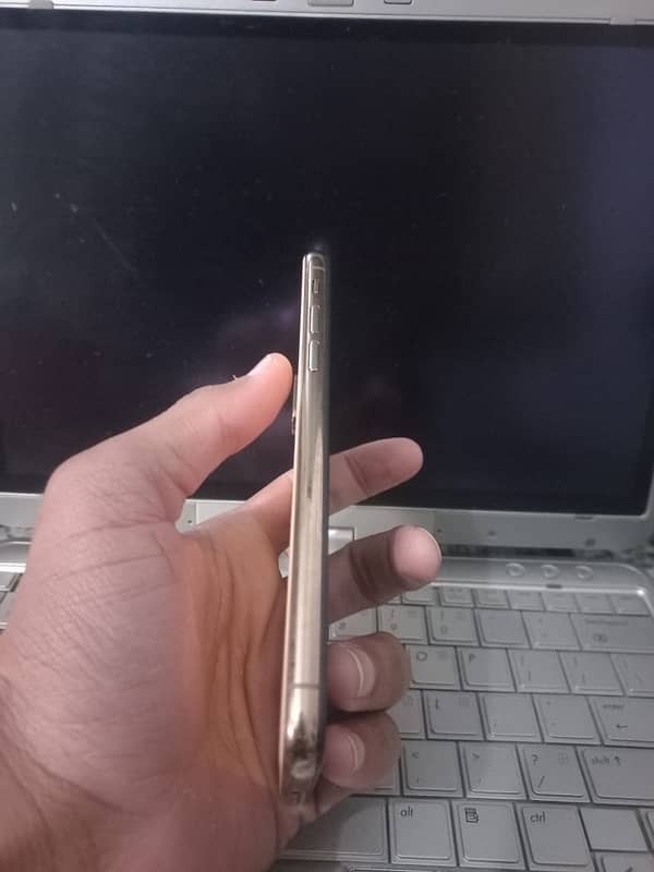 iPhone XS non pta 1