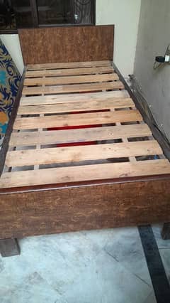 single bed with metrus for sale