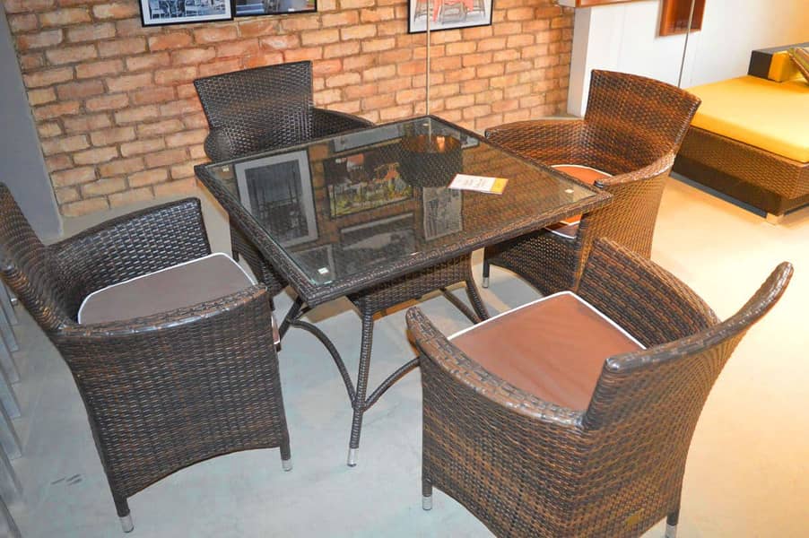 CAFE'S RESTAURANT HOTEL OUTDOOR RATAN FURNITURE AVAILABLE FOR SALE 8