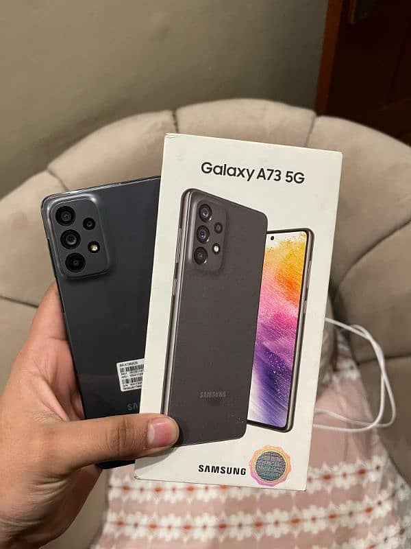 Samsung A73 8/256Gb 6