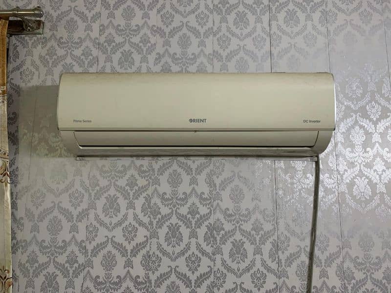 Haier 1 ton DC inverter heat and cool 0