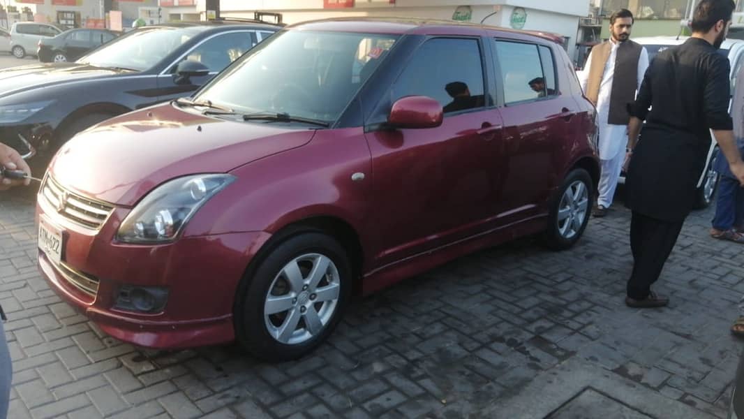 Suzuki Swift 2010 3